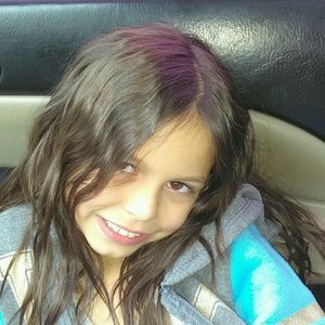 Meet your Posher, Stefanie